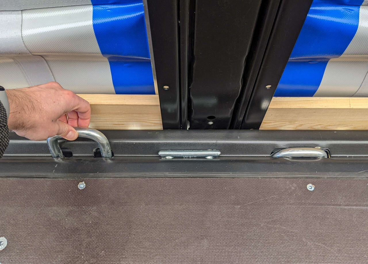 Новый Тентованный полуприцеп Полуприцеп шторный Bonum 914296-04, 2024: фото 18