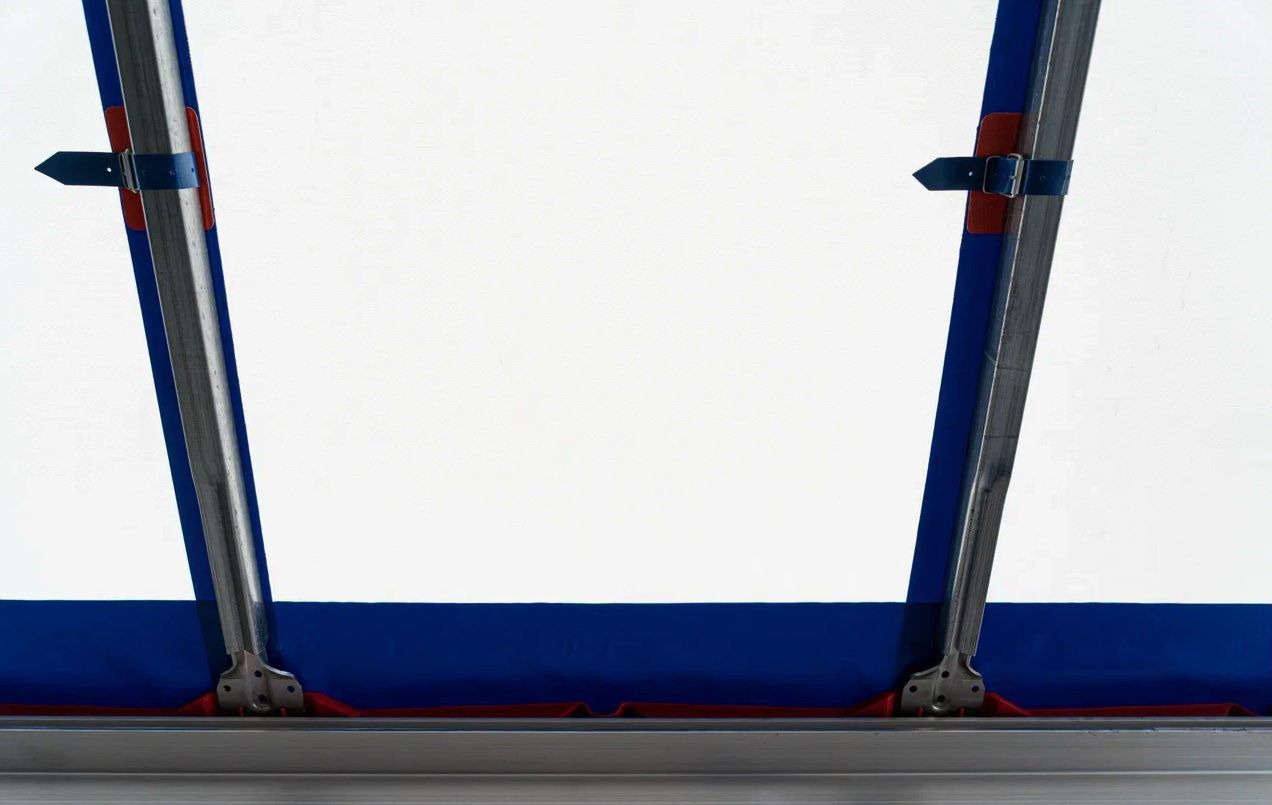 Новый Тентованный полуприцеп Полуприцеп шторный Bonum 914296-04, 2024: фото 11