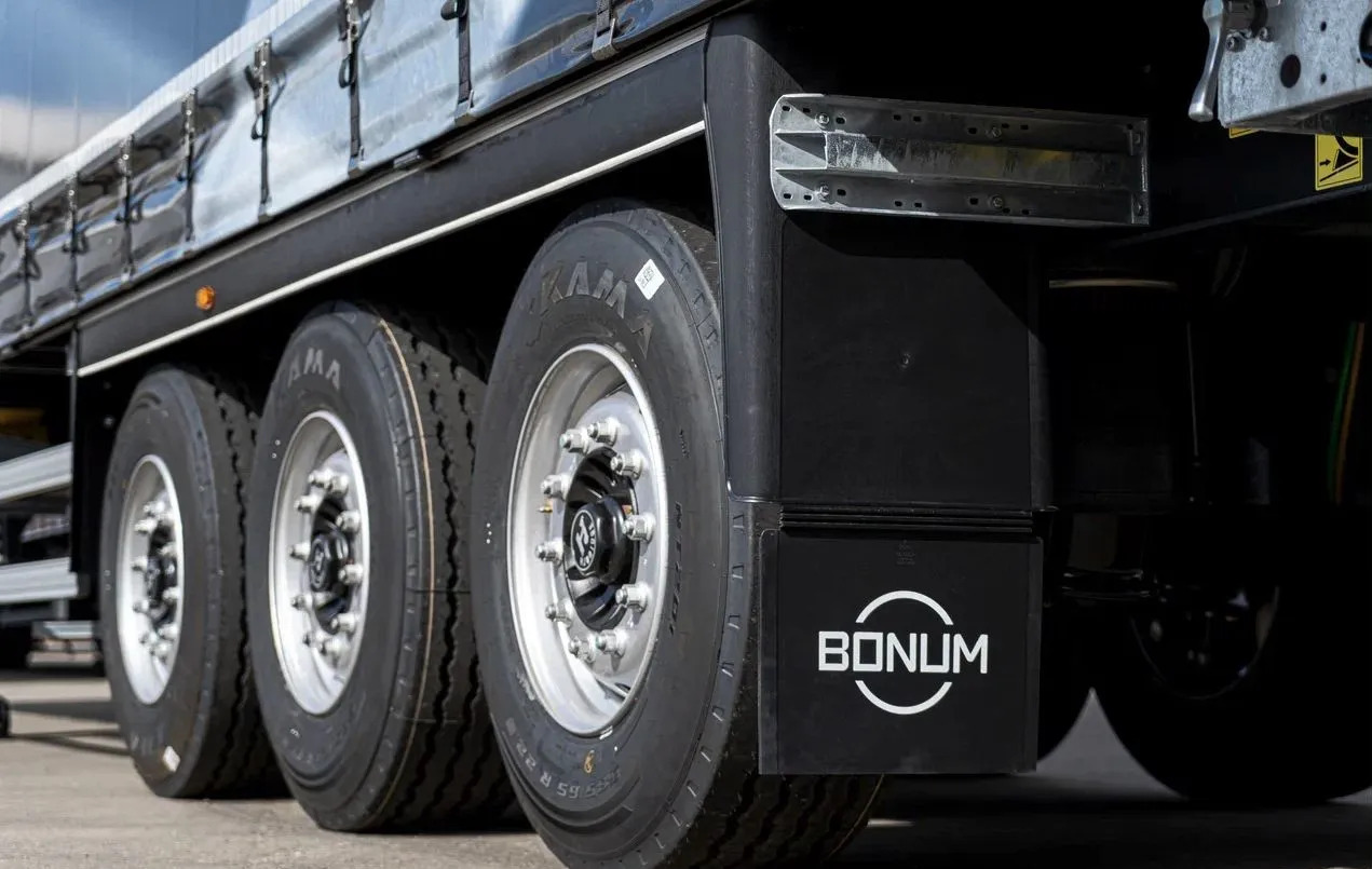 Новый Тентованный полуприцеп Полуприцеп шторный Bonum 914296-04, 2024: фото 15