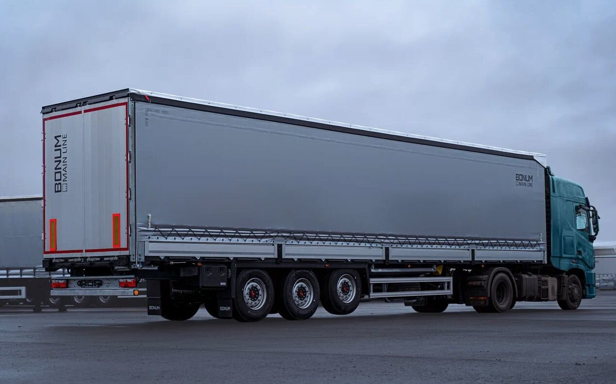 Новый Тентованный полуприцеп Полуприцеп шторный Bonum 914296-04, 2024: фото 1