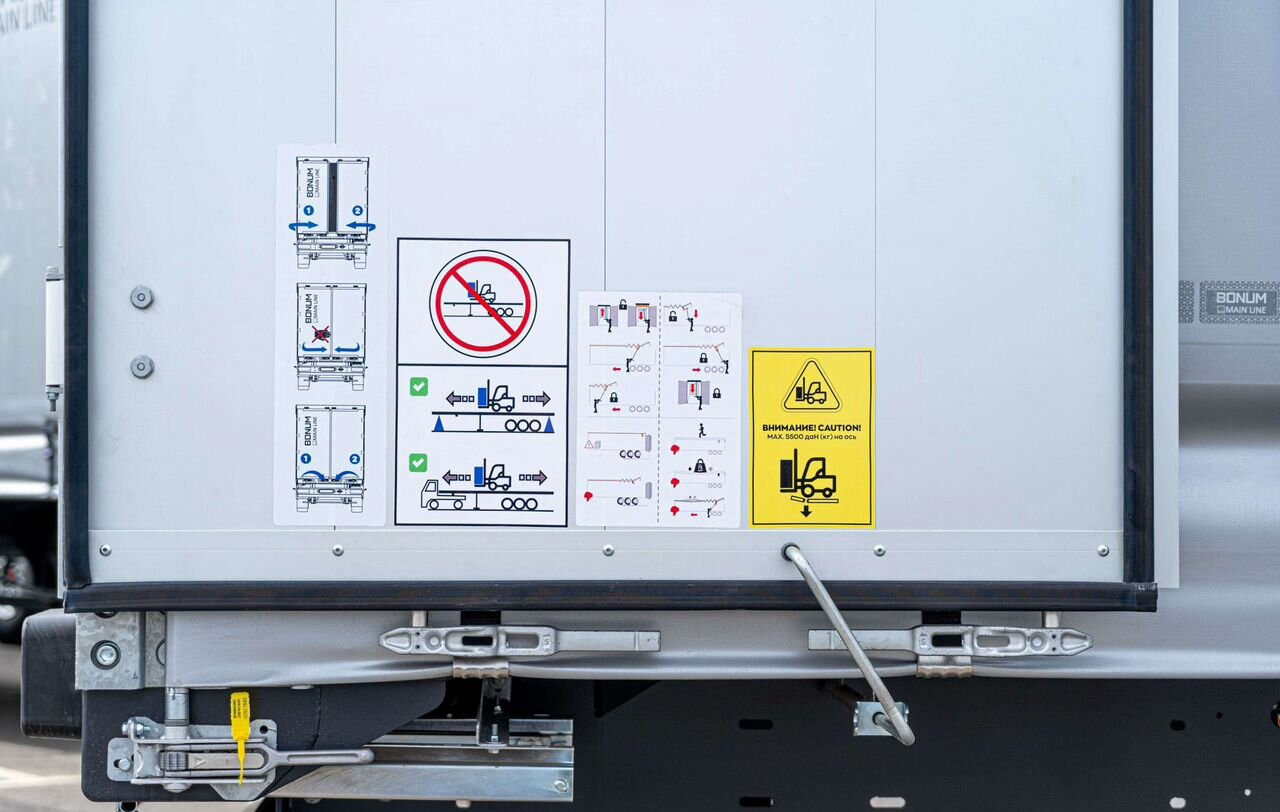 Новый Тентованный полуприцеп Полуприцеп шторный Bonum 914296-04, 2024: фото 17