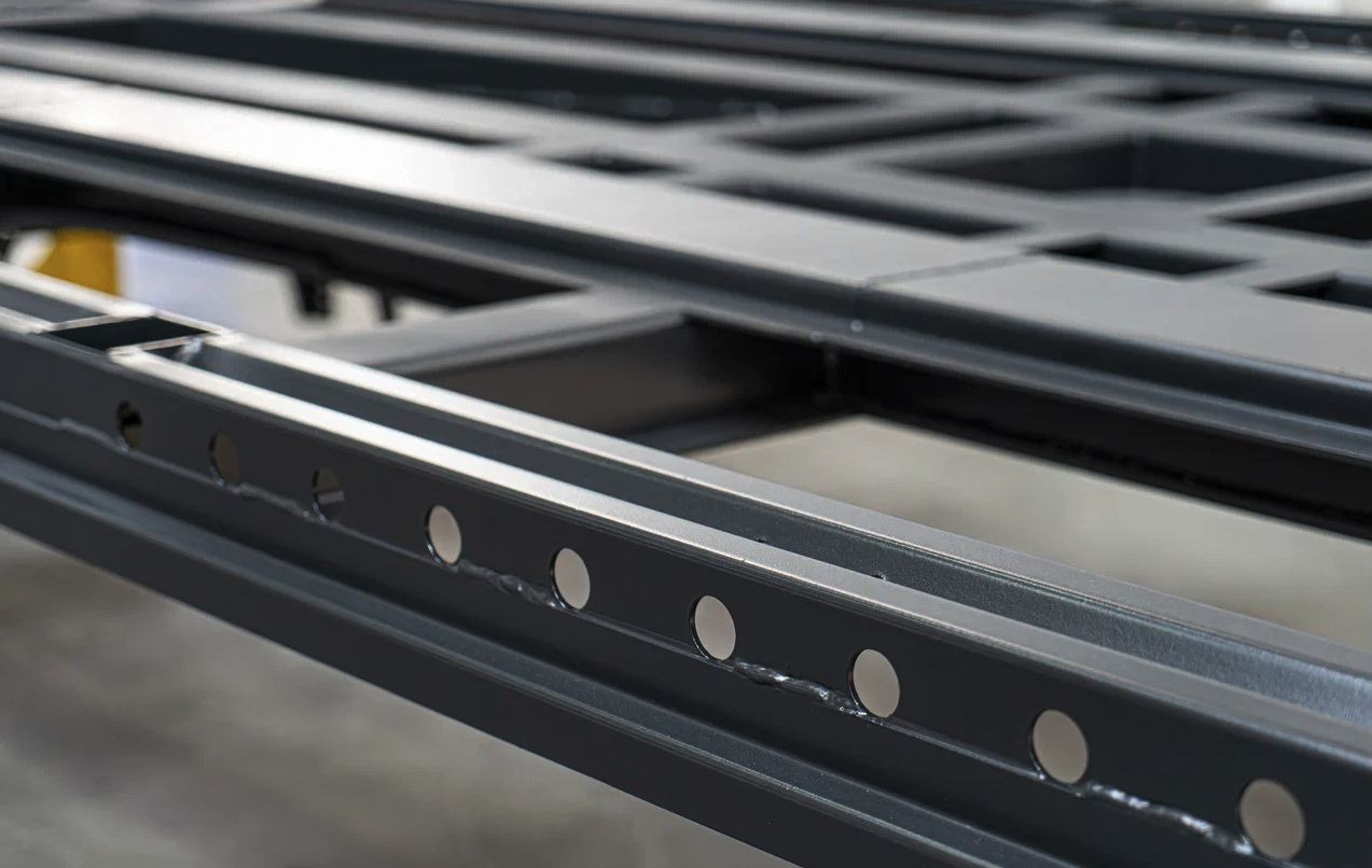 Новый Тентованный полуприцеп Полуприцеп шторный Bonum 914296-04, 2024: фото 20