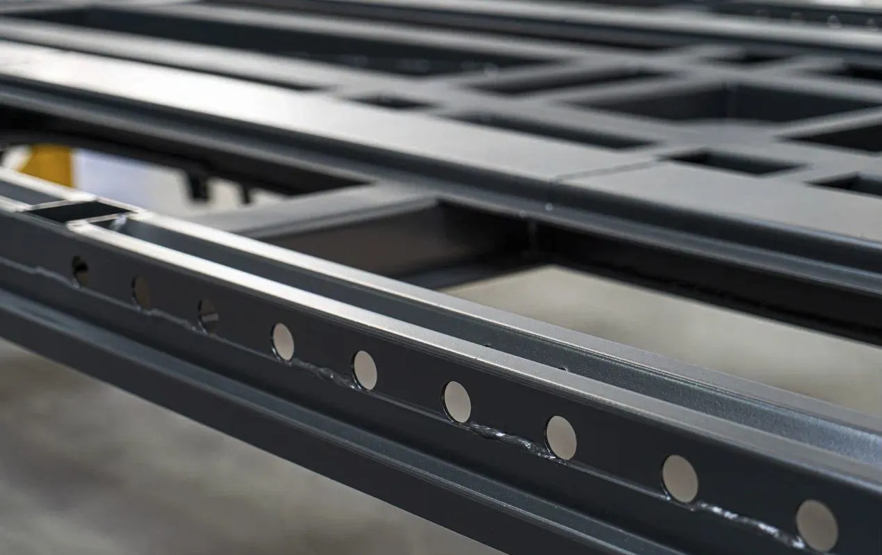 Новый Тентованный полуприцеп Полуприцеп шторный Bonum 914296-04, 2024: фото 10