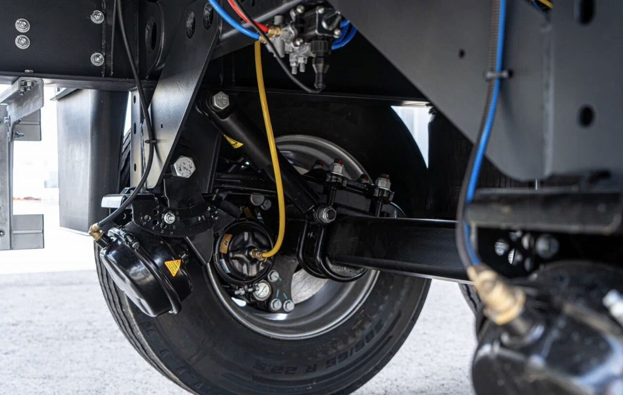 Новый Тентованный полуприцеп Полуприцеп шторный Bonum 914296-04, 2025: фото 16 Новый Тентованный полуприцеп Полуприцеп шторный Bonum 914296-04, 2025: фото 16