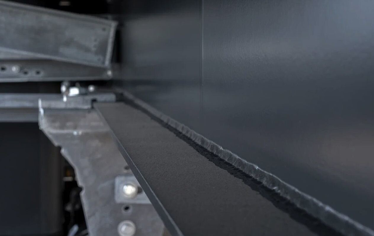 Новый Тентованный полуприцеп Полуприцеп шторный Bonum 914296-04, 2025: фото 16