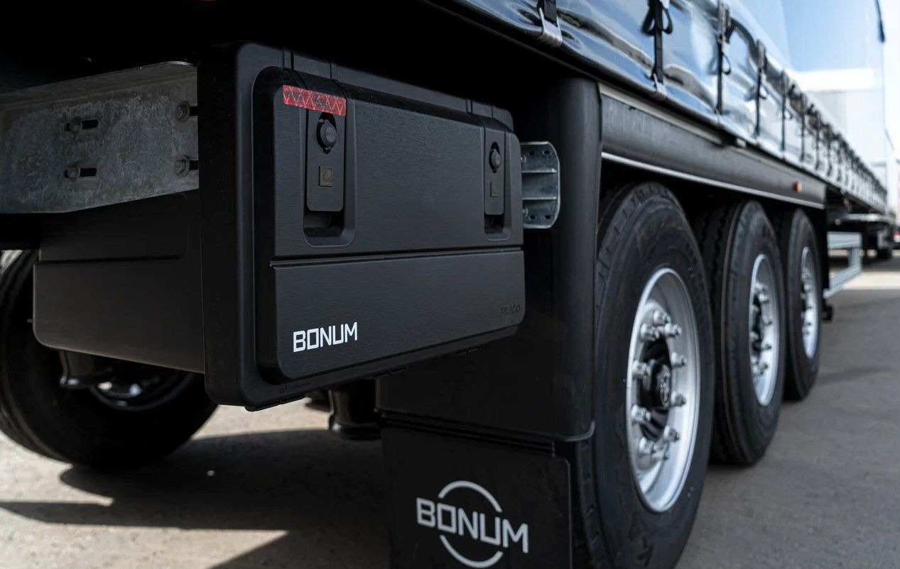 Новый Тентованный полуприцеп Полуприцеп шторный Bonum 914296-04, 2025: фото 13