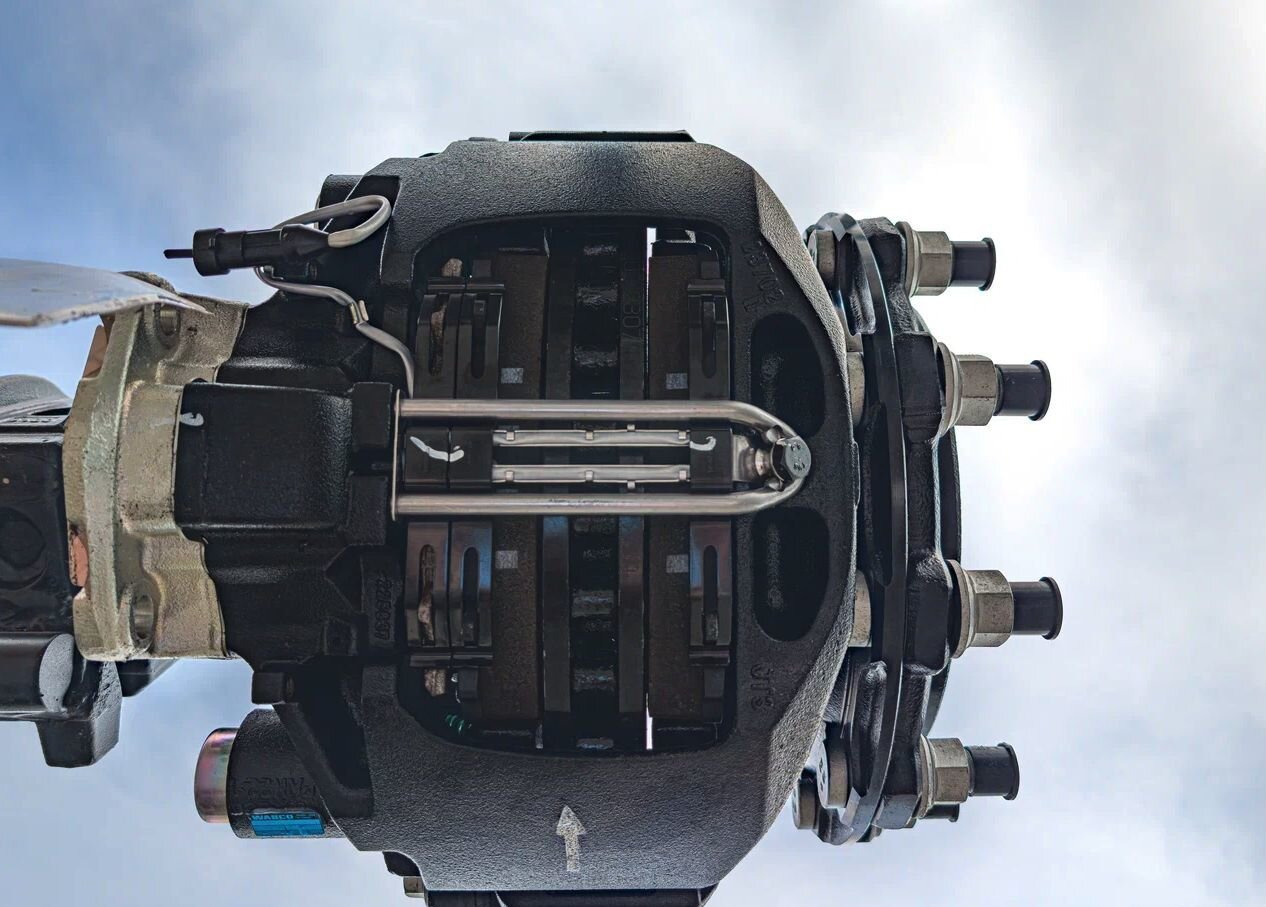 Новый Тентованный полуприцеп Полуприцеп тентованный Bonum 914275, 2024: фото 12 Новый Тентованный полуприцеп Полуприцеп тентованный Bonum 914275, 2024: фото 12