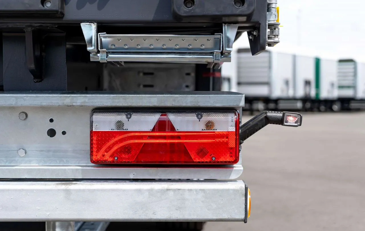 Новый Тентованный полуприцеп Полуприцеп тентованный Bonum 914275, 2024: фото 9 Новый Тентованный полуприцеп Полуприцеп тентованный Bonum 914275, 2024: фото 9