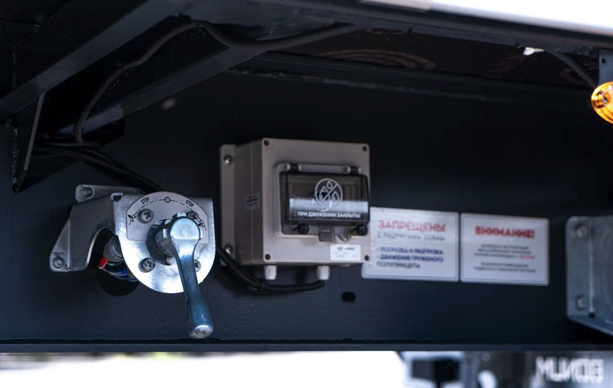 Новый Тентованный полуприцеп Полуприцеп тентованный Bonum 914275, 2024: фото 13