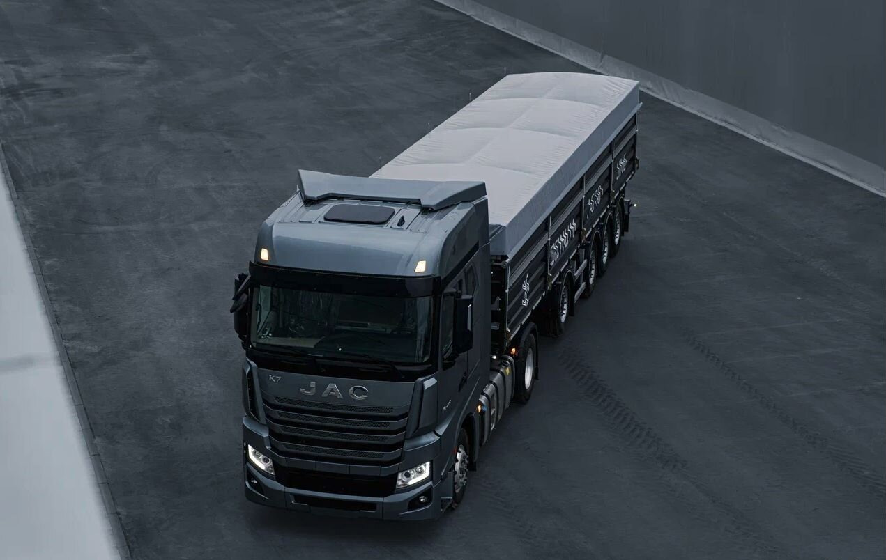 Полуприцеп зерновоз Bonum Зерновоз, 2024 - Самосвальный полуприцеп: фото 1 Полуприцеп зерновоз Bonum Зерновоз, 2024 - Самосвальный полуприцеп: фото 1