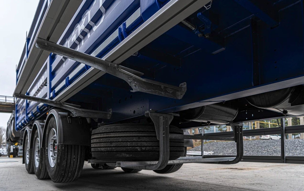 Полуприцеп зерновоз Bonum Зерновоз, 2024 - Самосвальный полуприцеп: фото 4 Полуприцеп зерновоз Bonum Зерновоз, 2024 - Самосвальный полуприцеп: фото 4