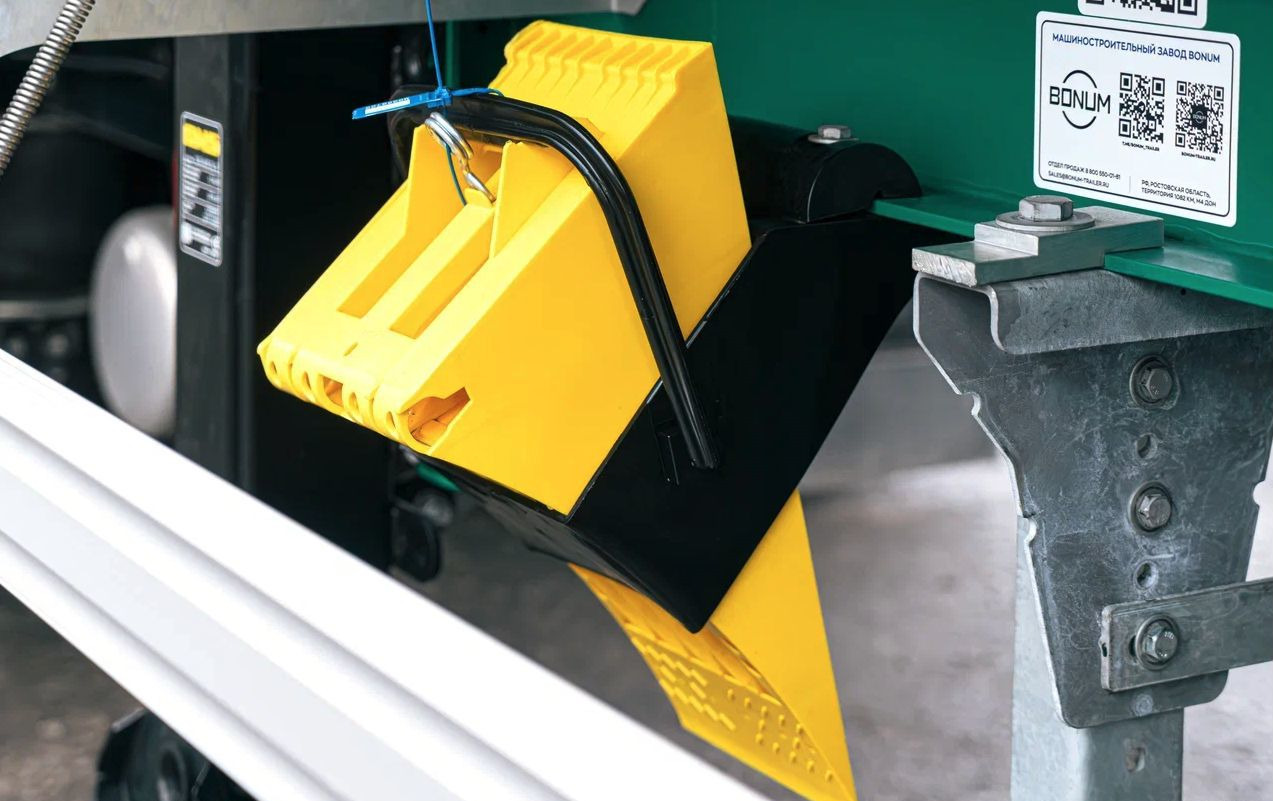 Новый Самосвальный полуприцеп Полуприцеп зерновоз Bonum Зерновоз, 2024: фото 9