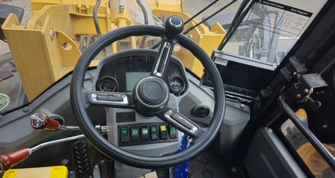 Новый Колёсный погрузчик LuGong LG 940: фото 9