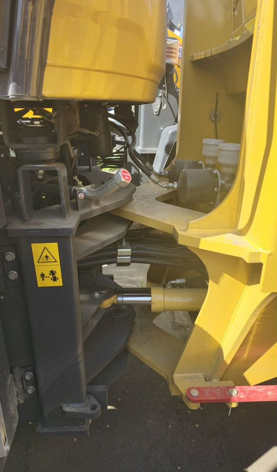 Новый Колёсный погрузчик LuGong LG 940: фото 17 Новый Колёсный погрузчик LuGong LG 940: фото 17