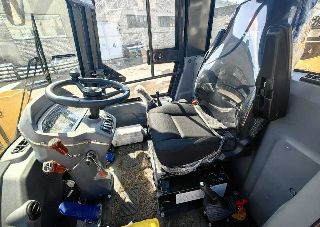 Новый Колёсный погрузчик LuGong LG 946: фото 12