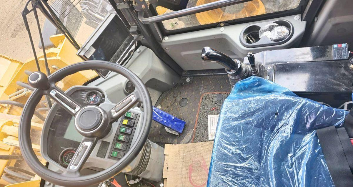 Новый Колёсный погрузчик LuGong LG940: фото 19