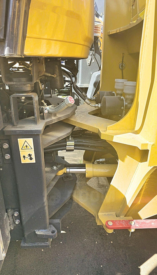 Новый Колёсный погрузчик LuGong LG940: фото 11