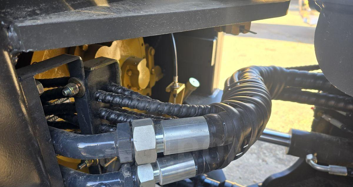 Новый Колёсный погрузчик Rantex RTX936: фото 19 Новый Колёсный погрузчик Rantex RTX936: фото 19