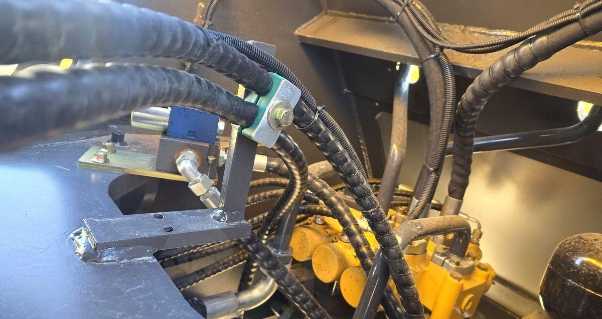 Новый Колёсный погрузчик Rantex RTX936: фото 18 Новый Колёсный погрузчик Rantex RTX936: фото 18