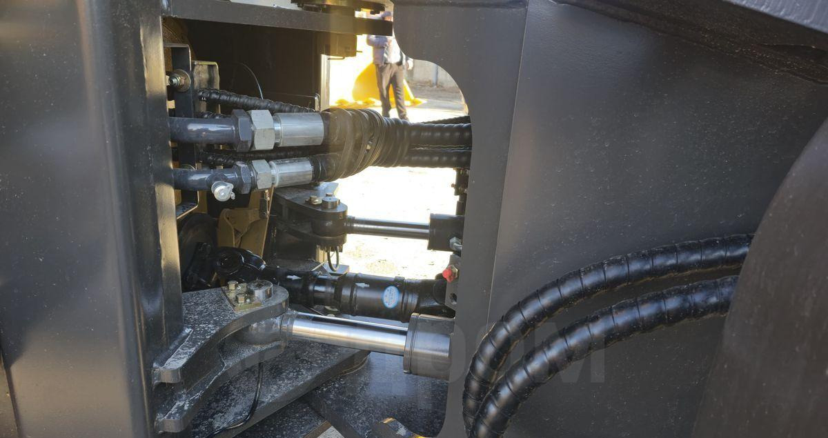 Новый Колёсный погрузчик Rantex RTX936: фото 20 Новый Колёсный погрузчик Rantex RTX936: фото 20