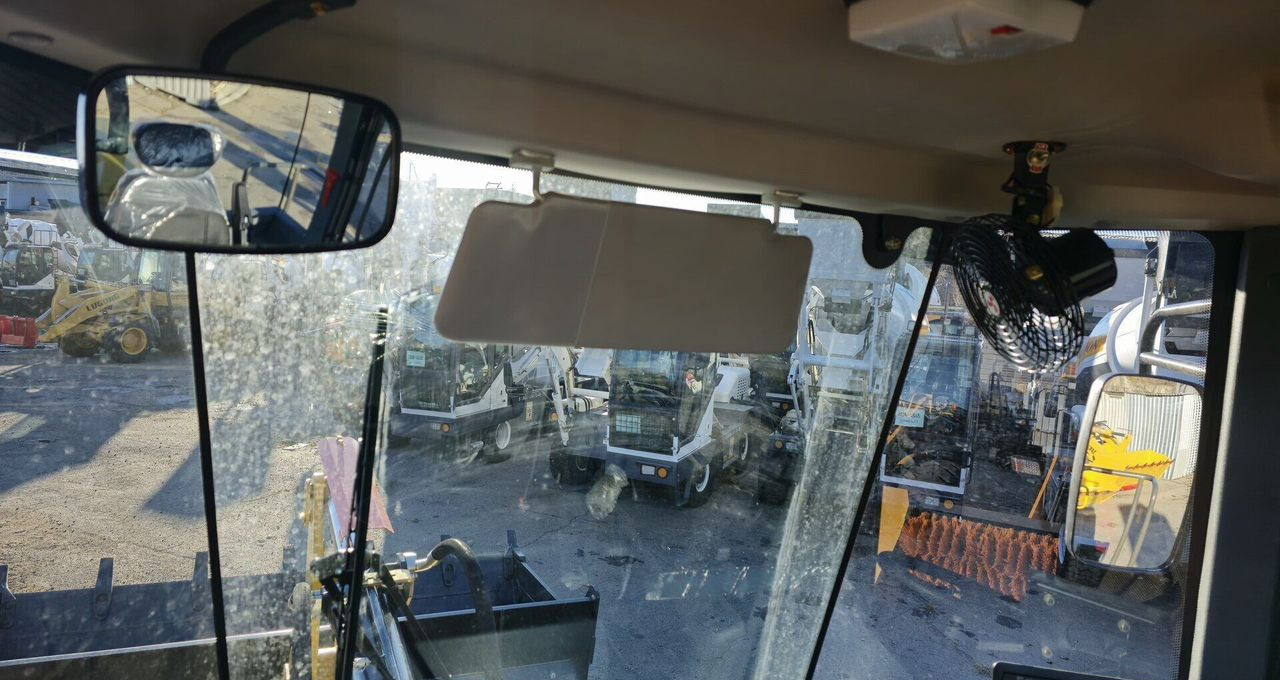 Новый Колёсный погрузчик Rantex RTX936: фото 8 Новый Колёсный погрузчик Rantex RTX936: фото 8