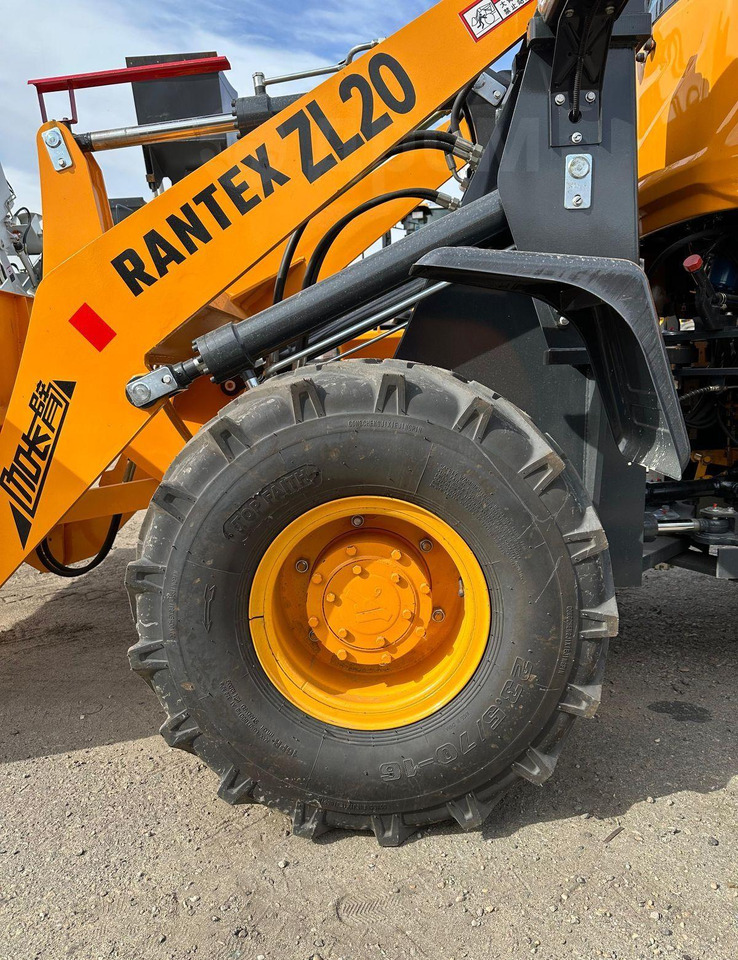 Новый Колёсный погрузчик Rantex ZL20: фото 20 Новый Колёсный погрузчик Rantex ZL20: фото 20