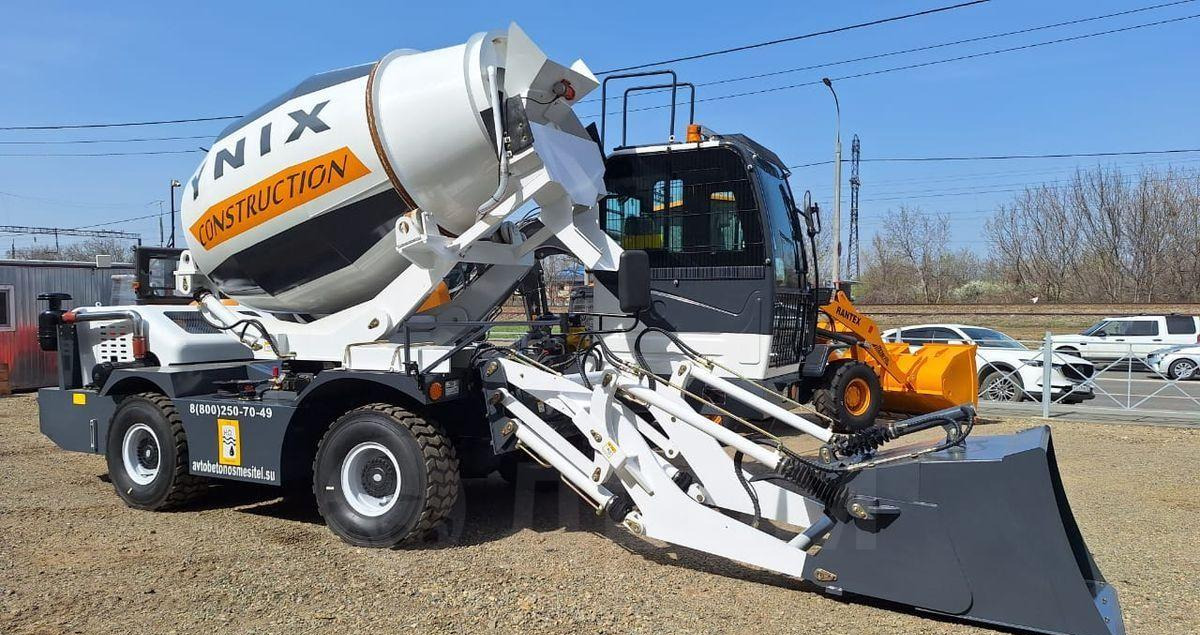 YNIX QGMC3000 - Автобетоносмеситель: фото 3 YNIX QGMC3000 - Автобетоносмеситель: фото 3