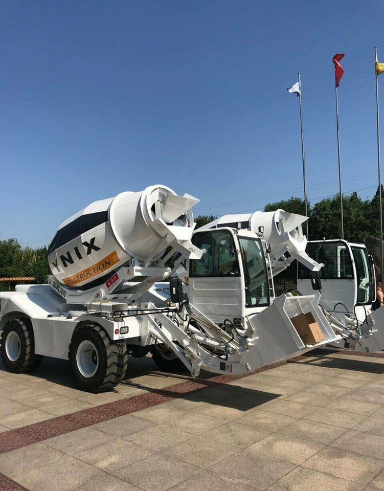 Ynix QGMC3000 - Автобетоносмеситель: фото 2 Ynix QGMC3000 - Автобетоносмеситель: фото 2
