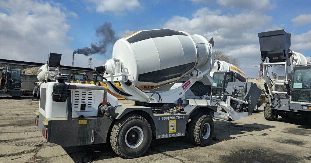 Ynix QGMC4000 - Автобетоносмеситель: фото 3 Ynix QGMC4000 - Автобетоносмеситель: фото 3