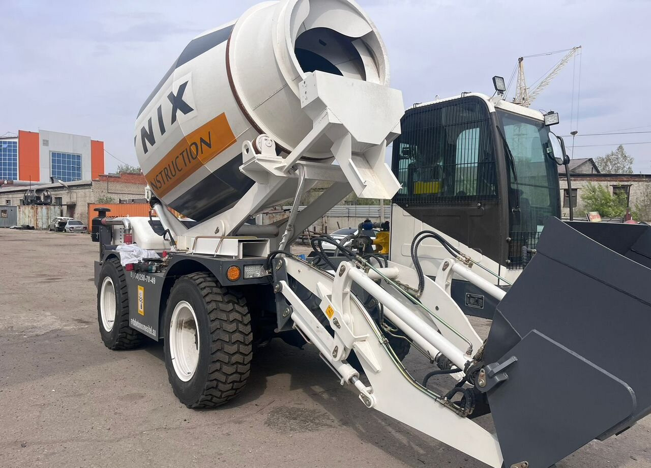 Ynix QGMC6000 - Автобетоносмеситель: фото 3 Ynix QGMC6000 - Автобетоносмеситель: фото 3