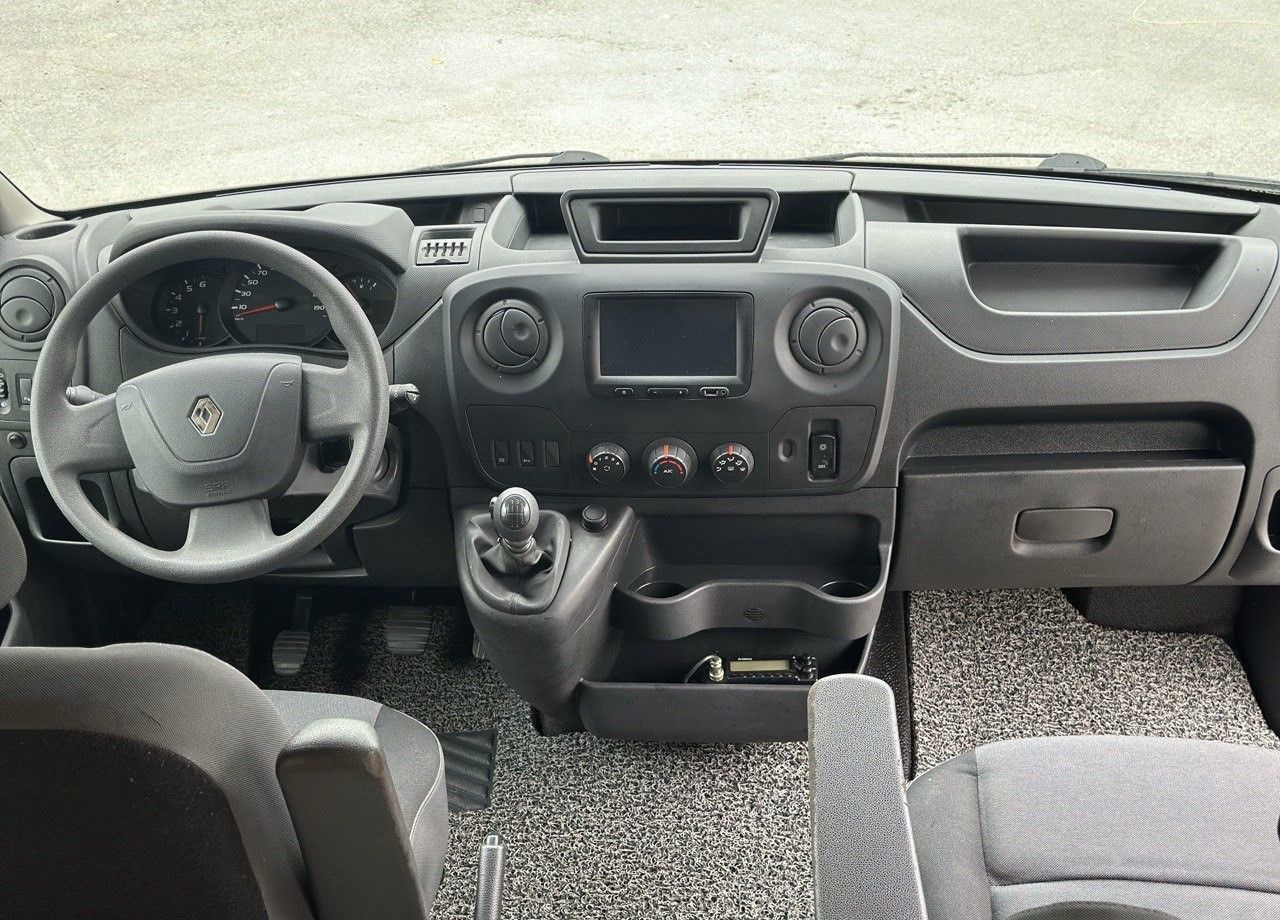 Полуинтегрированный автодом Кастенваген Renault Master, 2019: фото 14