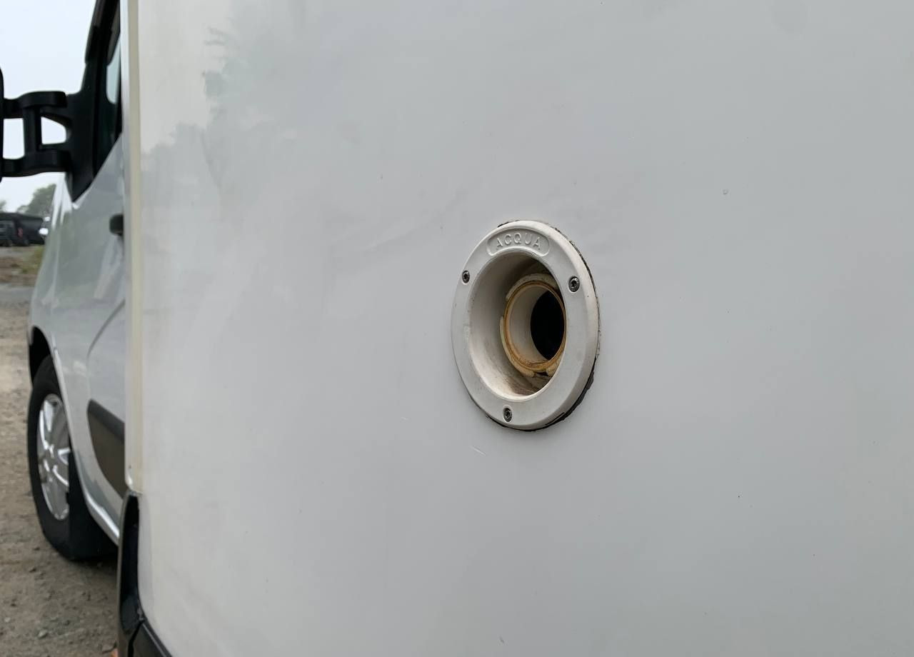 Полуинтегрированный автодом Кастенваген Renault Master, 2019: фото 19