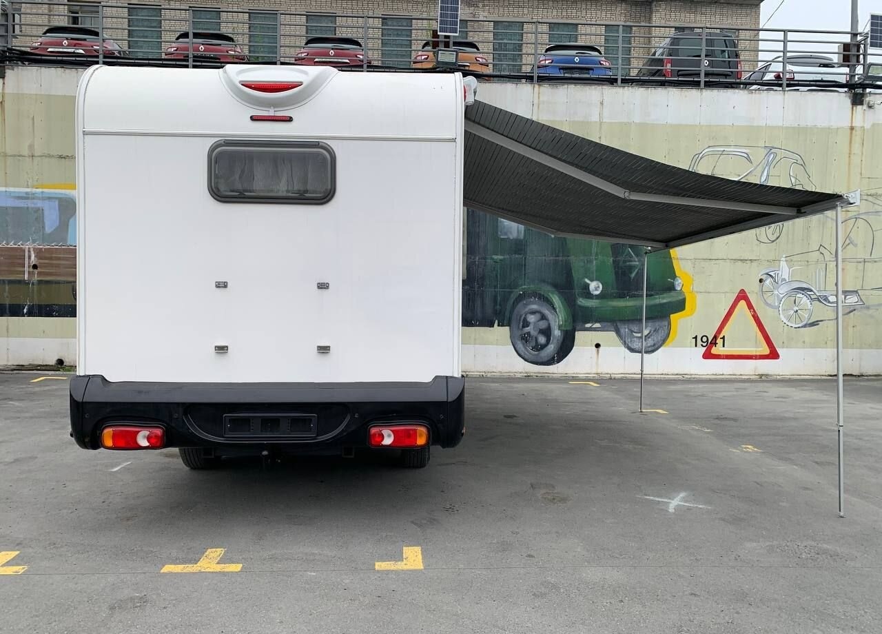 Полуинтегрированный автодом Кастенваген Renault Master, 2019: фото 9