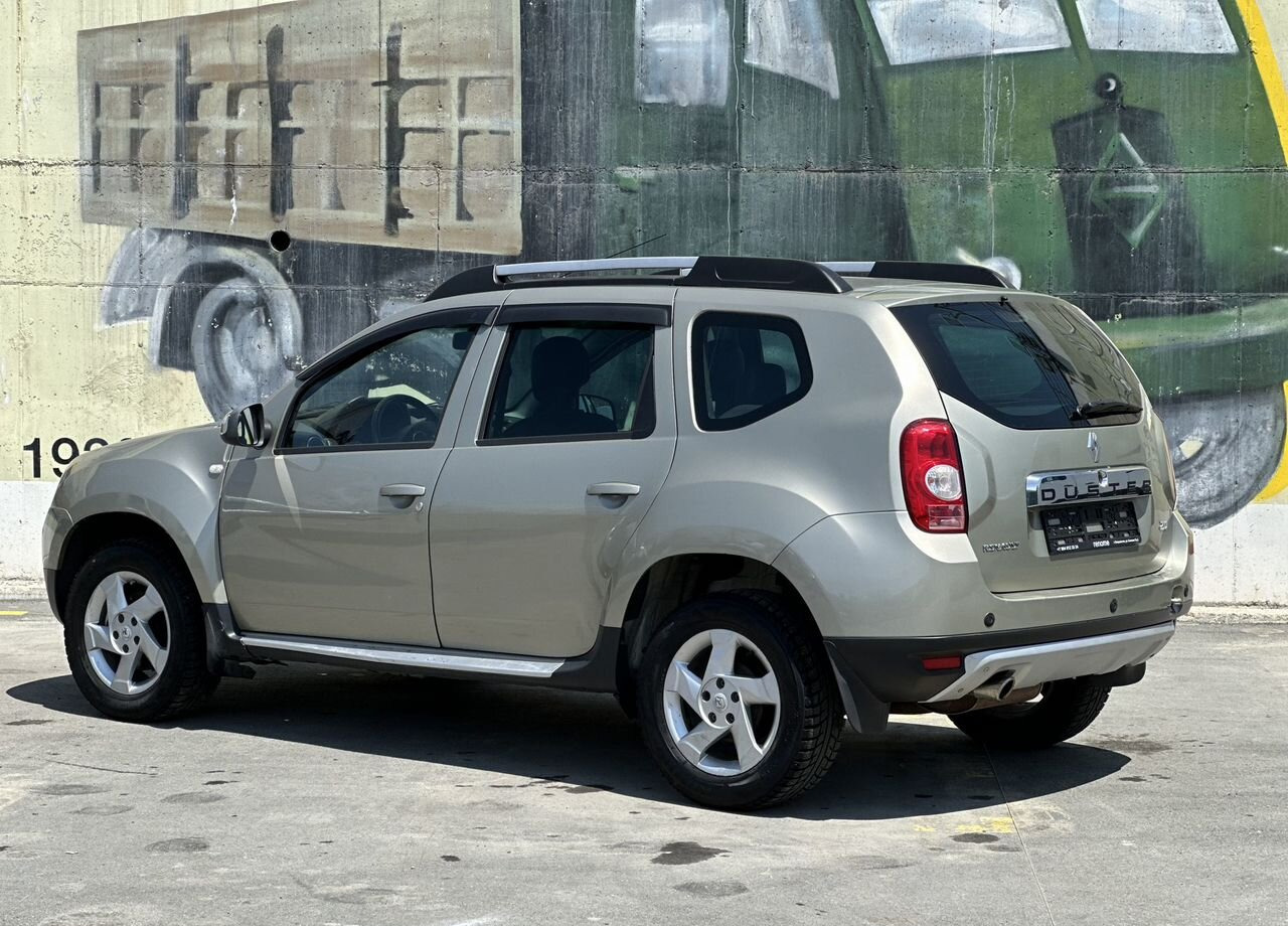 Легковой автомобиль Renault Duster 2.0 MT, 2012, 180 000 км: фото 8