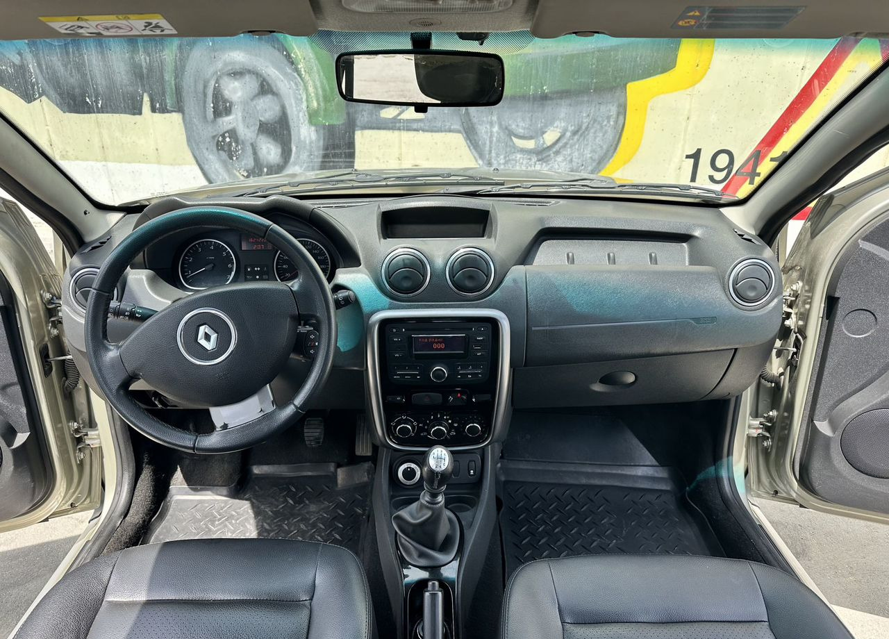 Легковой автомобиль Renault Duster 2.0 MT, 2012, 180 000 км: фото 11