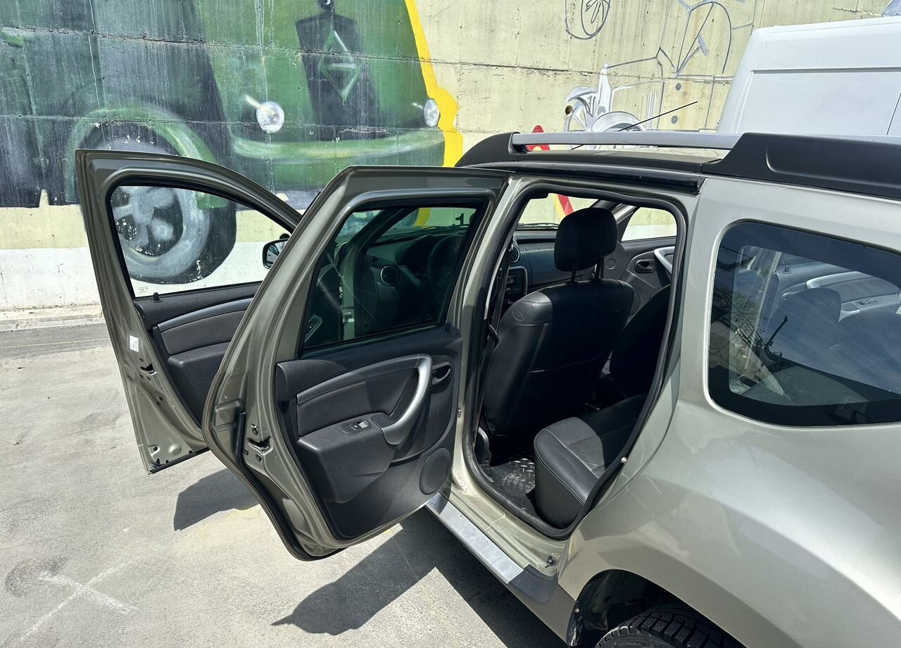Легковой автомобиль Renault Duster 2.0 MT, 2012, 180 000 км: фото 13