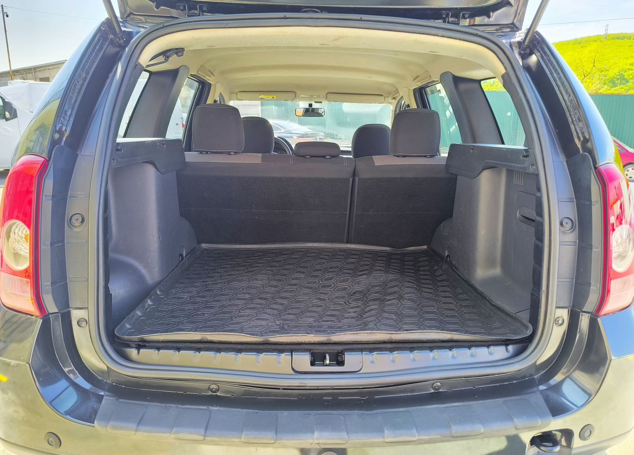 Легковой автомобиль Renault Duster 2.0 MT, 2014, 95 000 км: фото 10