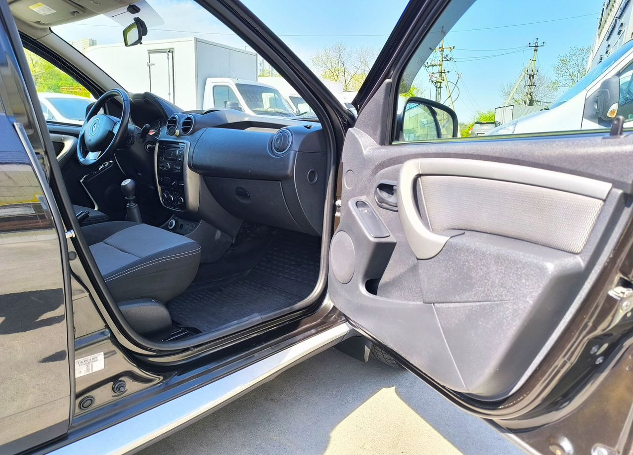Легковой автомобиль Renault Duster 2.0 MT, 2014, 95 000 км: фото 23