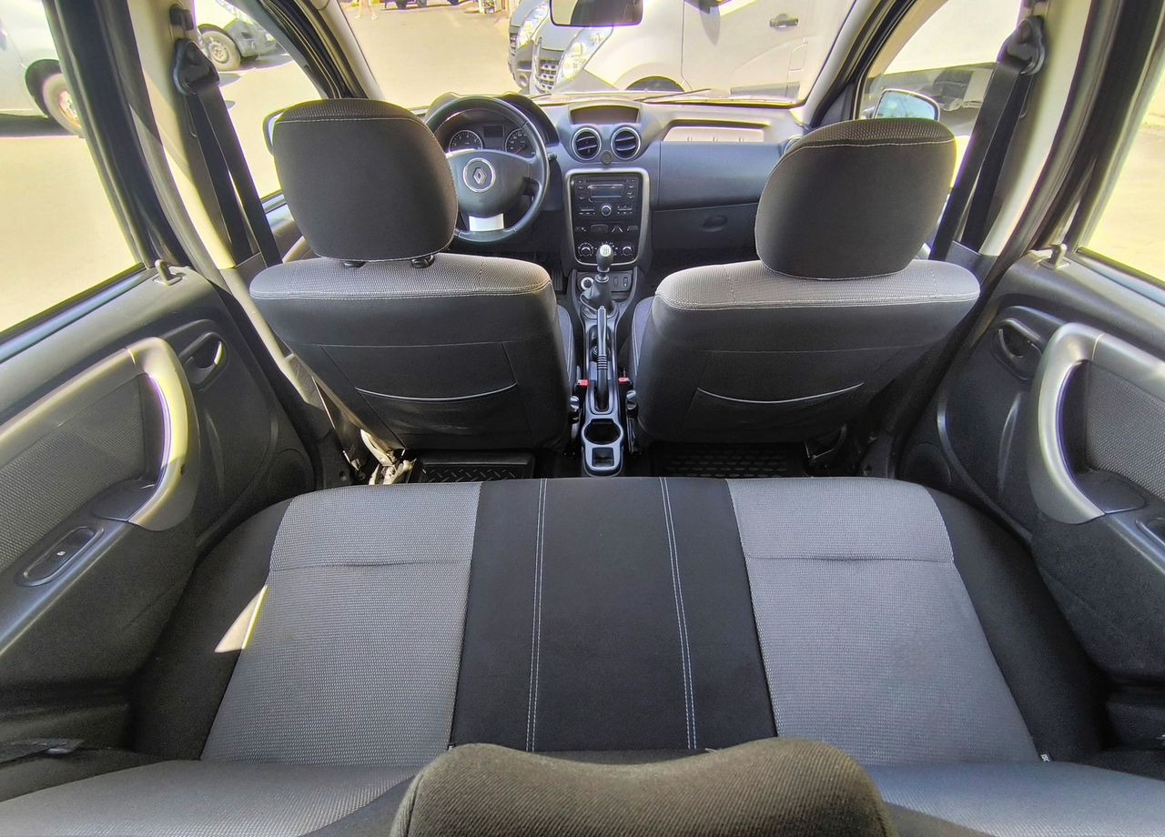Легковой автомобиль Renault Duster 2.0 MT, 2014, 95 000 км: фото 11