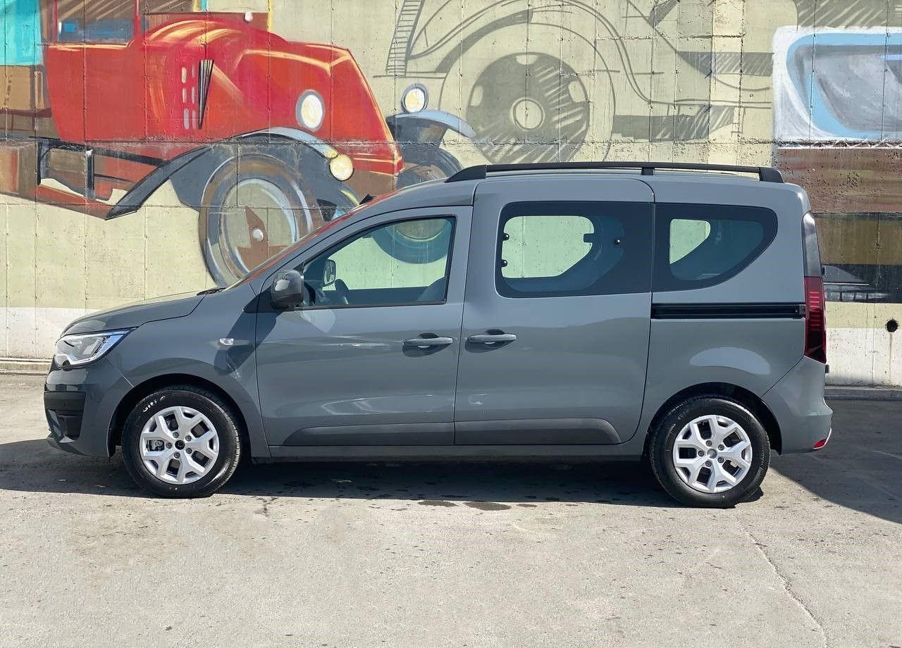 Легковой автомобиль Renault Express 1.6 MT, 2022Новый: фото 13