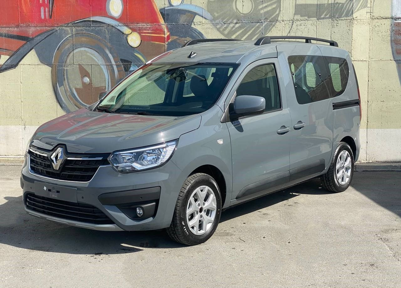 Renault Express 1.6 MT, 2022Новый - Легковой автомобиль: фото 1 Renault Express 1.6 MT, 2022Новый - Легковой автомобиль: фото 1