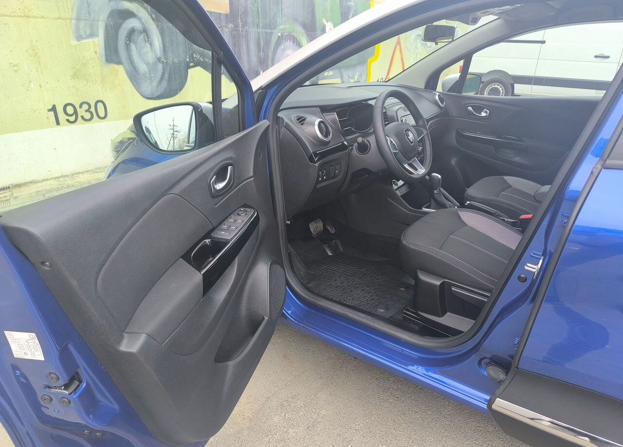 Легковой автомобиль Renault Kaptur 1.6 CVT, 2022Новый: фото 13