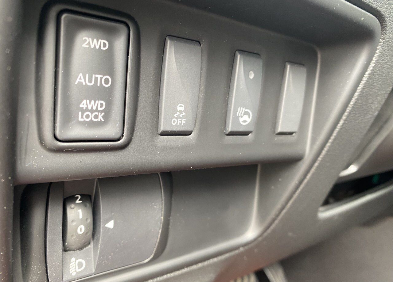 Легковой автомобиль Renault Koleos 2.0 CVT, 2017, 142 000 км: фото 17 Легковой автомобиль Renault Koleos 2.0 CVT, 2017, 142 000 км: фото 17