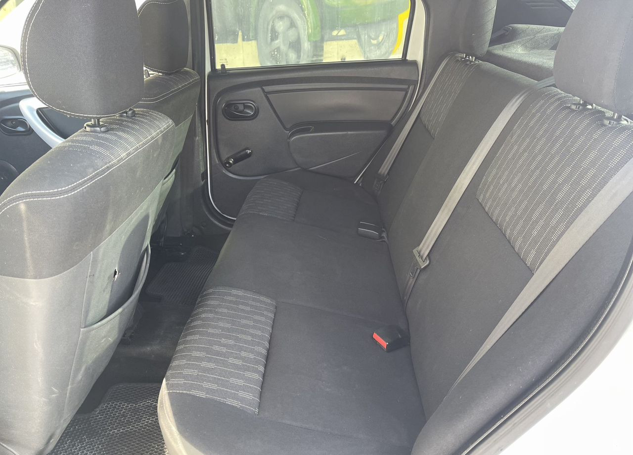 Легковой автомобиль Renault Logan 1.6 MT, 2013, 355 247 км: фото 11