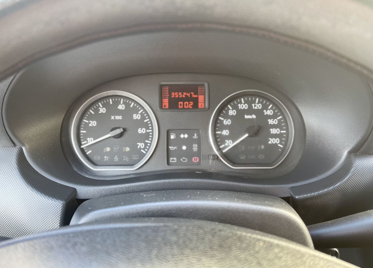 Легковой автомобиль Renault Logan 1.6 MT, 2013, 355 247 км: фото 10