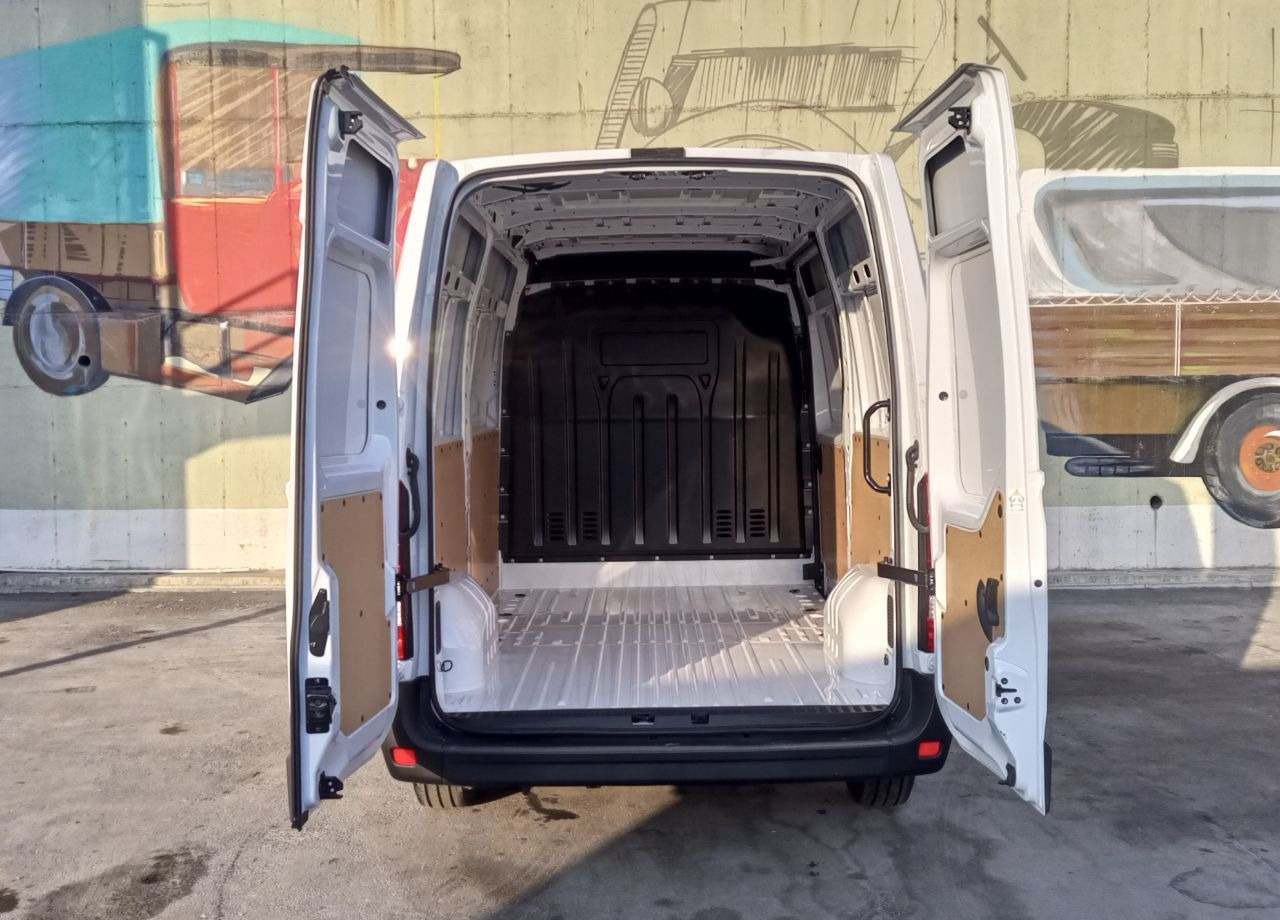 Цельнометаллический фургон Renault Master 2.3 MT, 2022Новый: фото 11