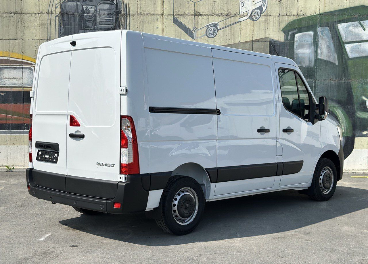 Новый Цельнометаллический фургон Renault Master цельнометаллический, 2024: фото 6