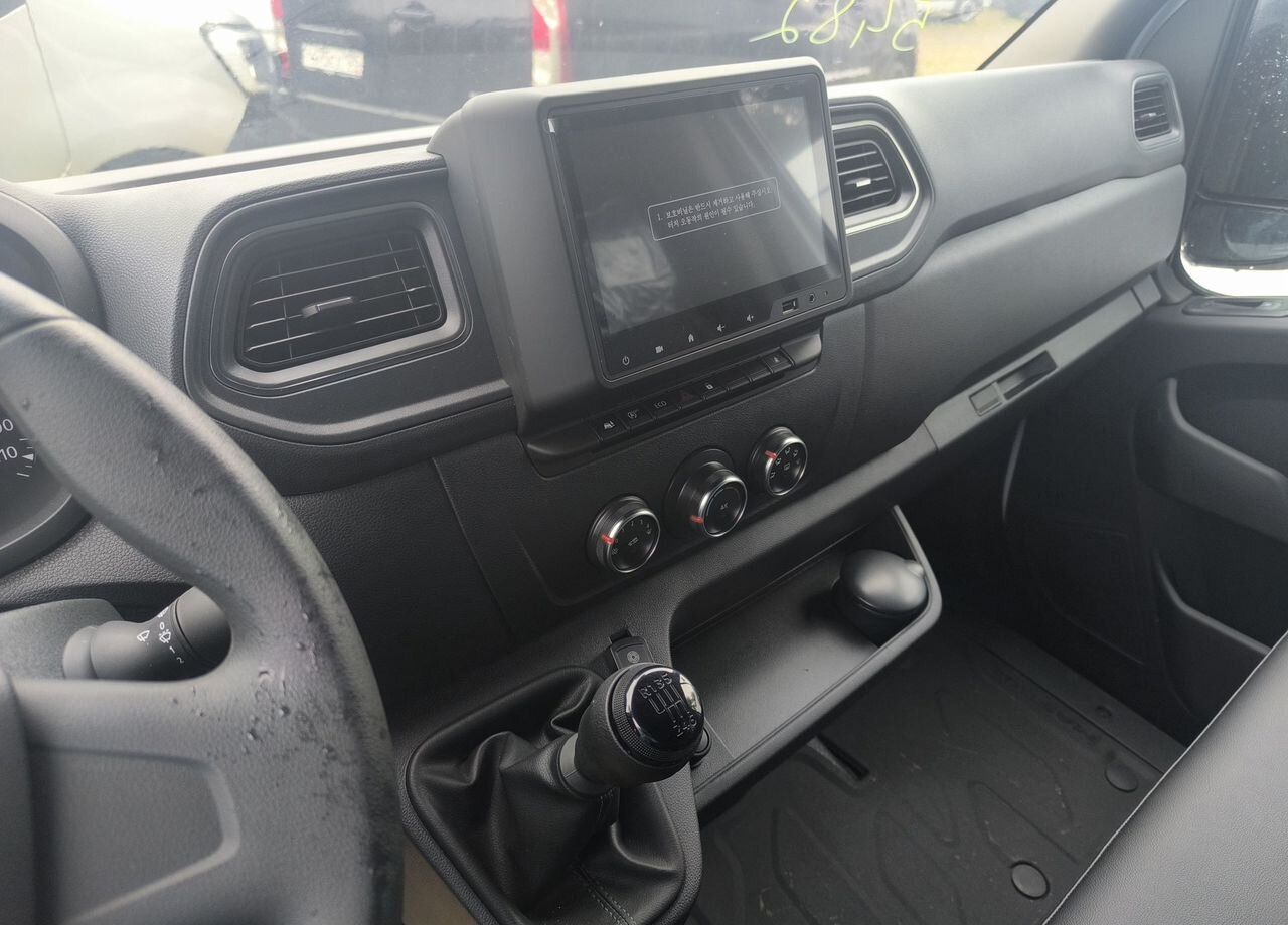 Новый Цельнометаллический фургон Renault Master цельнометаллический, 2024: фото 13