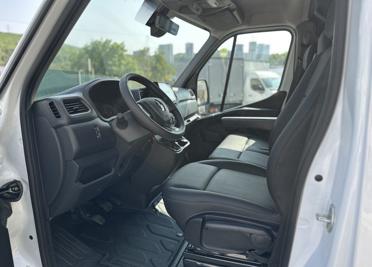 Новый Цельнометаллический фургон Renault Master цельнометаллический, 2024: фото 11