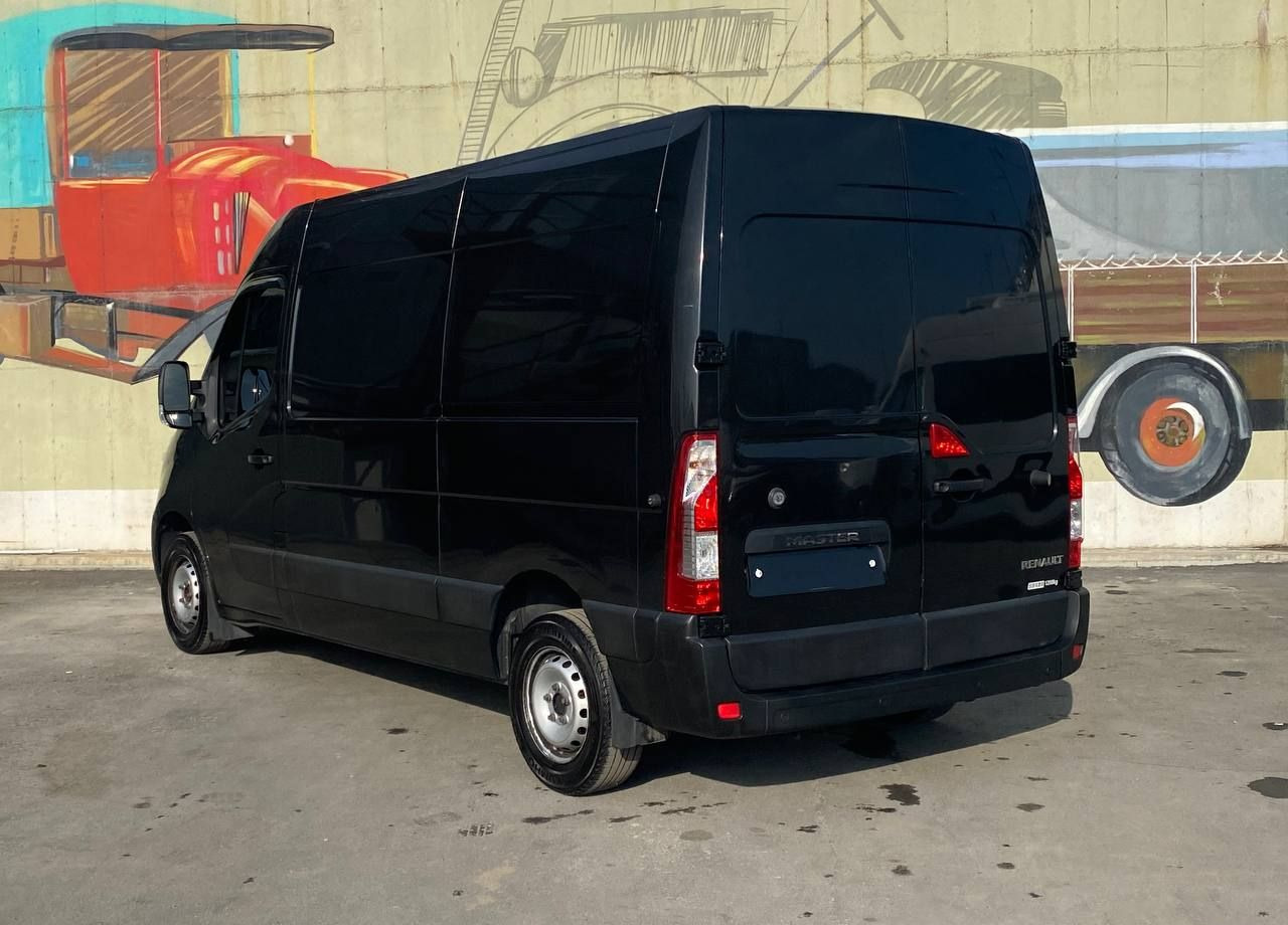 Цельнометаллический фургон Renault Master цельнометаллический, 2018: фото 12